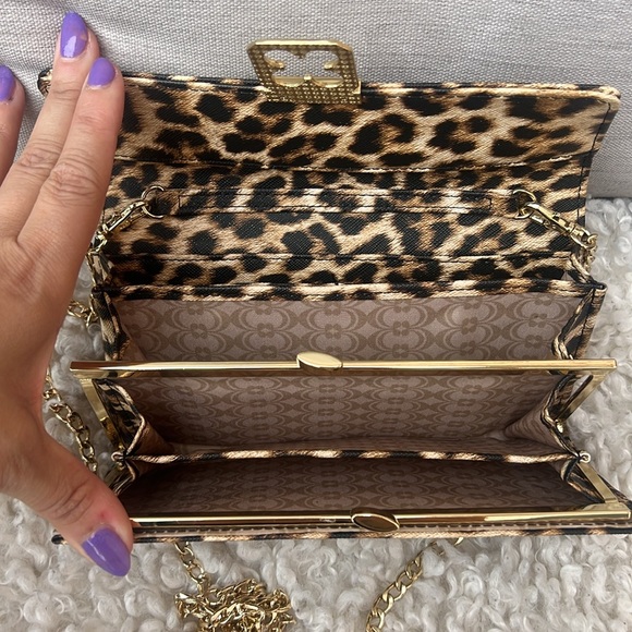 Leopard Wallet Clutch - Picture 5 of 11